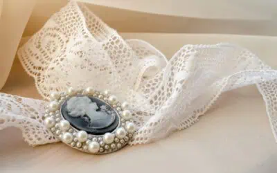 Erbstück verschenken: Wann Schmuck als Erinnerung wirklich passt