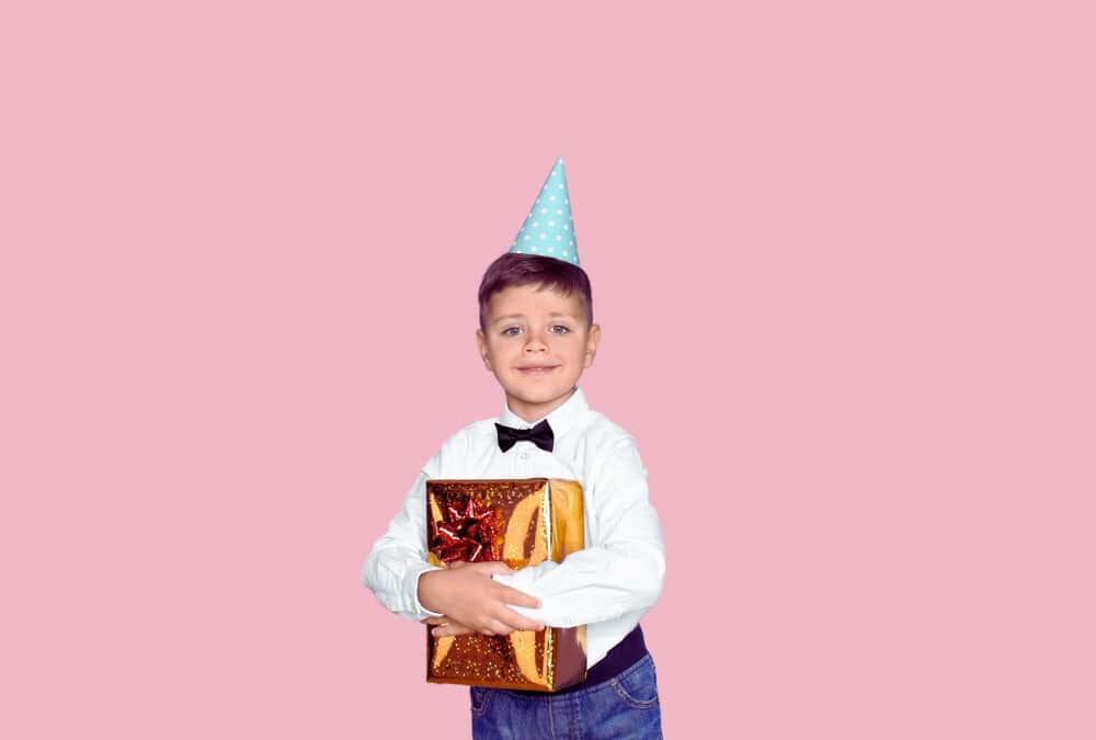 16 wirklich coole Geschenke für 6-jährige Jungs, die Spaß machen!