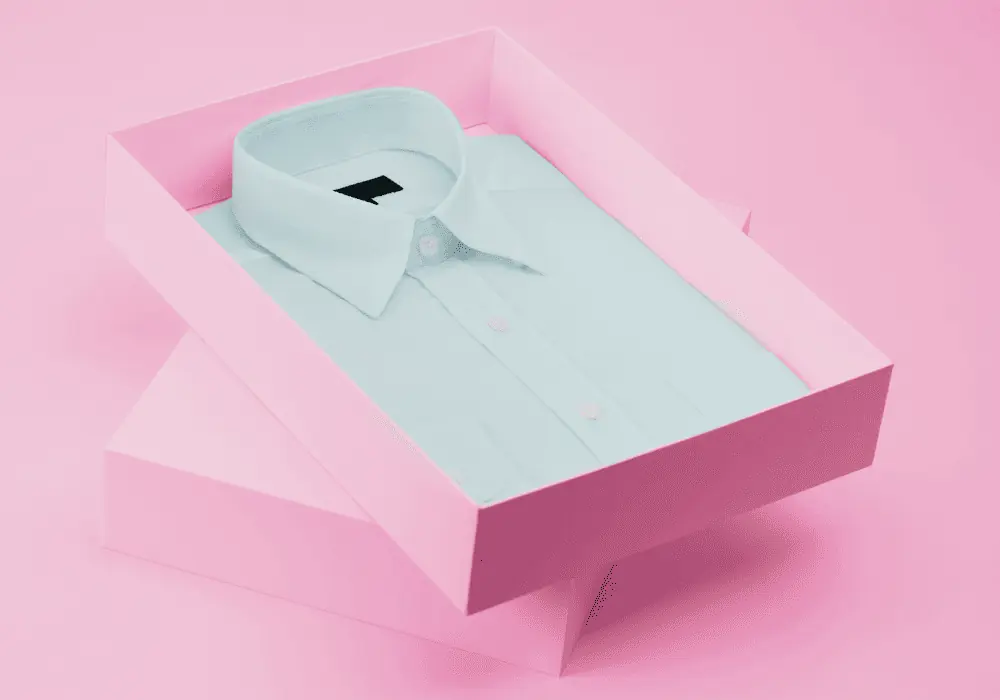 Hemd in einer Schachtel Kleine Geschenke für Männer