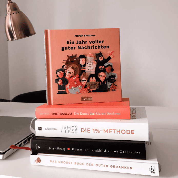 fünf verschiedene Buchtipps Geschenkbuch