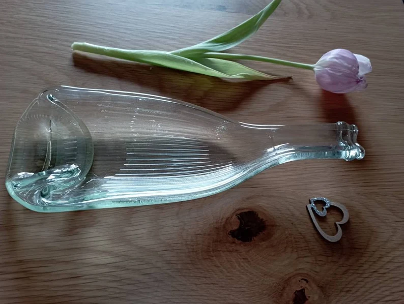 Einzelstücke! geschmolzene Flasche für Snacks - upcycling