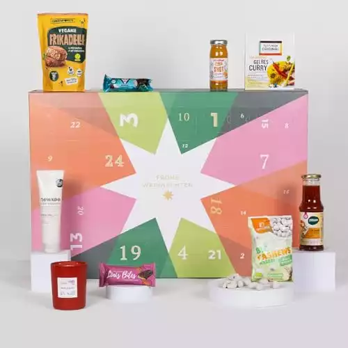 VEGAN BOX® Adventskalender Eco x Charlotte Weise