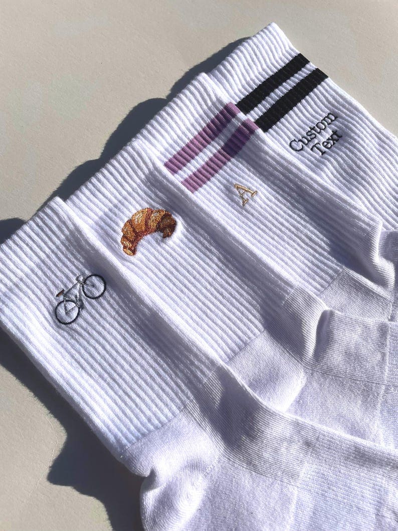 Bestickte Socken